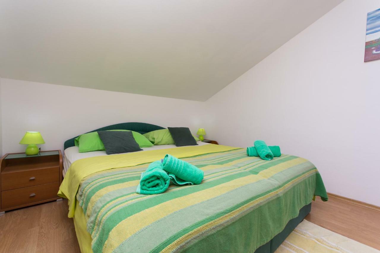 Apartmani Zana Okrug Gornji Exterior photo