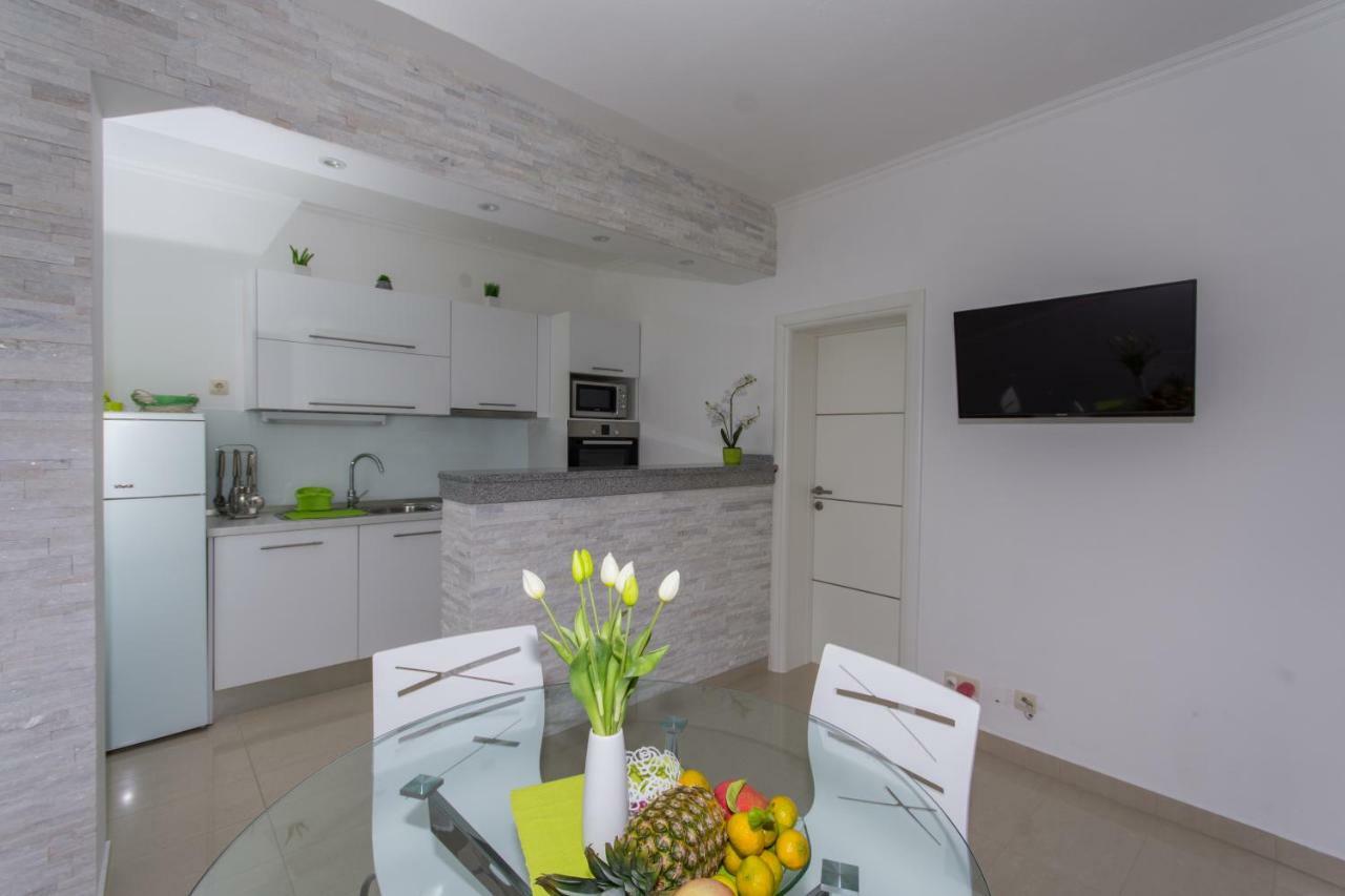 Apartmani Zana Okrug Gornji Exterior photo